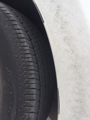車漆被刮掉了怎么辦？騏達車主的實用修復(fù)指南